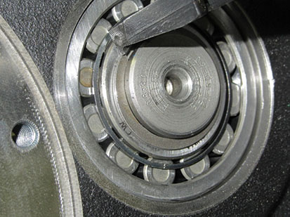 _Graphics/Web/TRSM0970_Main Case Counter Shaft Installation 20.jpg